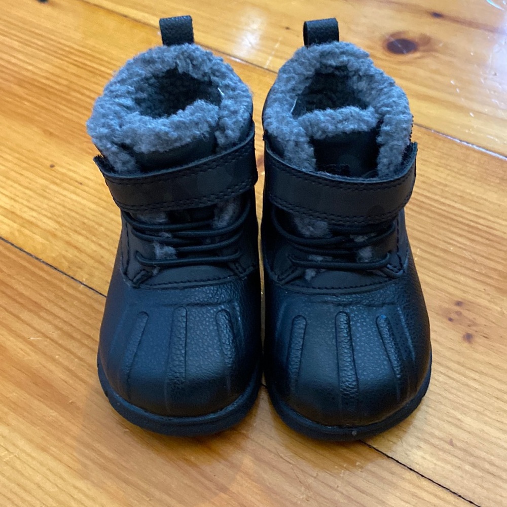 Carters Baby Size 3 Winter Boots